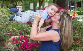 Уход за попкой новорожденного