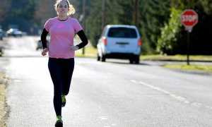 Можно ли беременным заниматься спортом на ранних и поздних сроках беременности