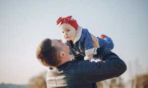 Как мужчине получить статус отца одиночки: какие льготы, выплаты положены и как их оформить