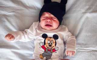 Как помочь при газиках у новорожденного: разбираем продукты провоцирующие метеоризм и способы лечения