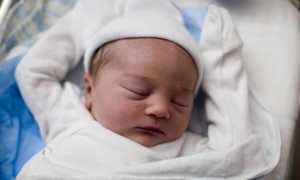 Младенец хрипит, когда дышит