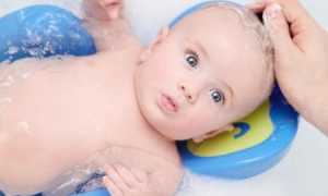 Как мыть голову новорожденному ребенку