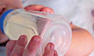 Как стерилизовать бутылочку для новорожденного в домашних условиях