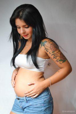 беременная с тату