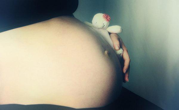 светло зеленые выделения при беременности