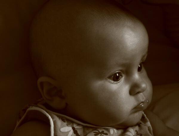 отит у грудничка