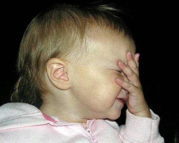 младенец не может сходить в туалет по большому