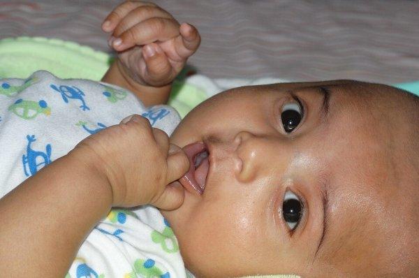 Малыш мало ест