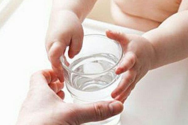 Когда давать воду