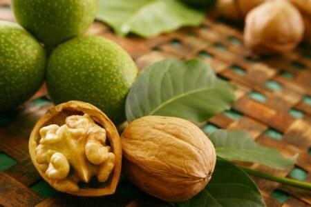 Грецкие орехи на грудном вскармливании