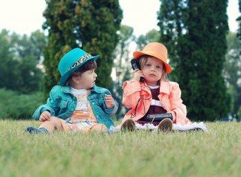 Мальчики и девочки в 1 год и 2 месяца