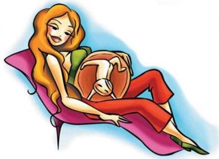 Когда ребенок переворачивается головой вниз