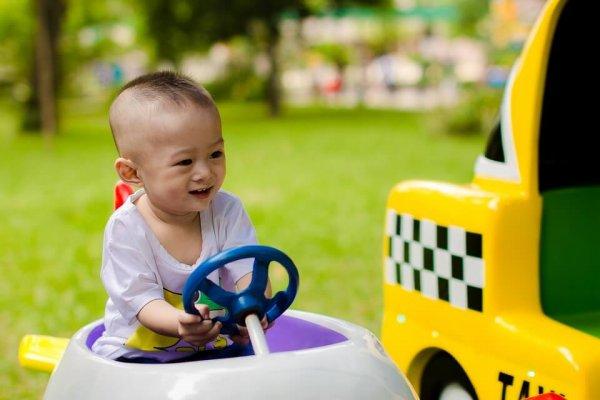 Игры в 1 год и 2 месяца