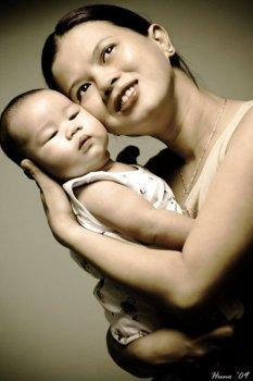 новорожденный с мамой