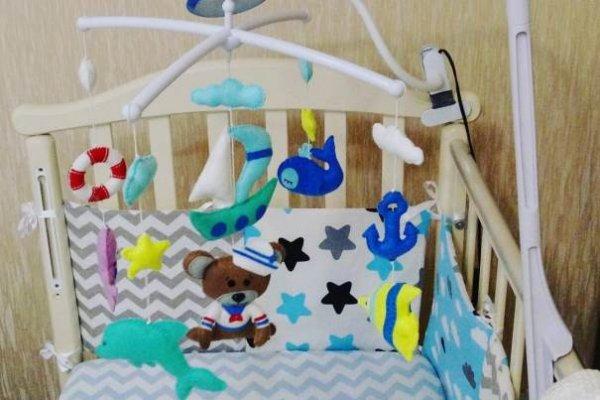 мобиль на кроватку