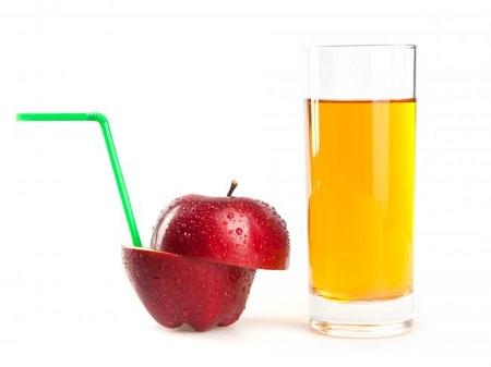 Яблочный сок для кормящей мамы